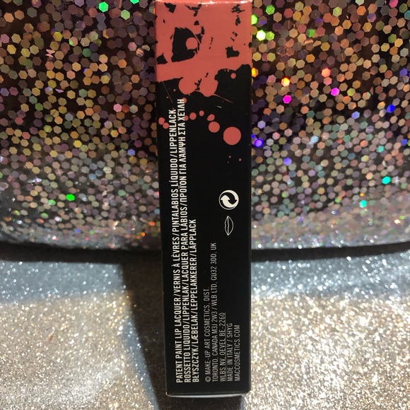 BNIB! MAC Patent Paint Lip Lacquer in Lacquered Up 587 ππππ - Picture 7 of 7